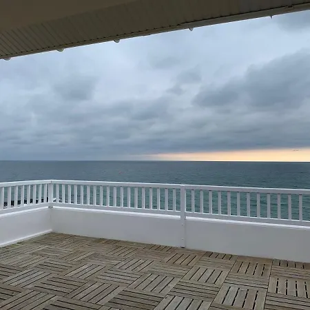 Avec Vue Exceptionnelle Et Terrasse Sur L'océan Capbreton